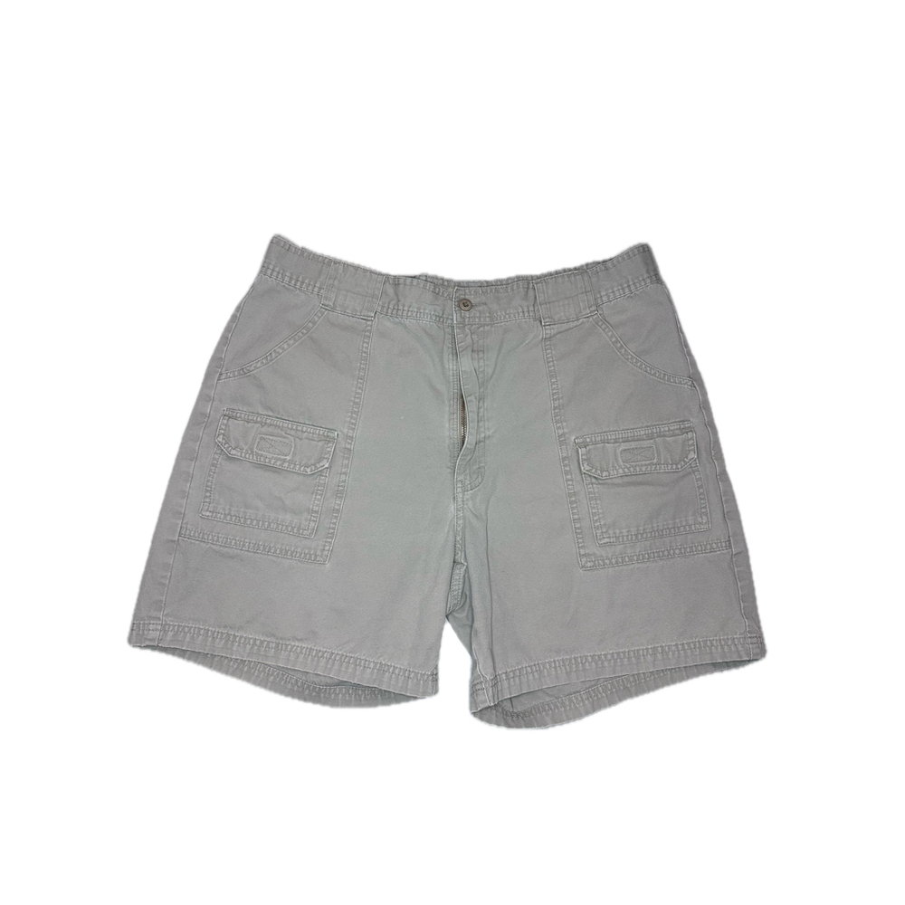 Cabelas  mens khaki 7 pocket hiker short size 38